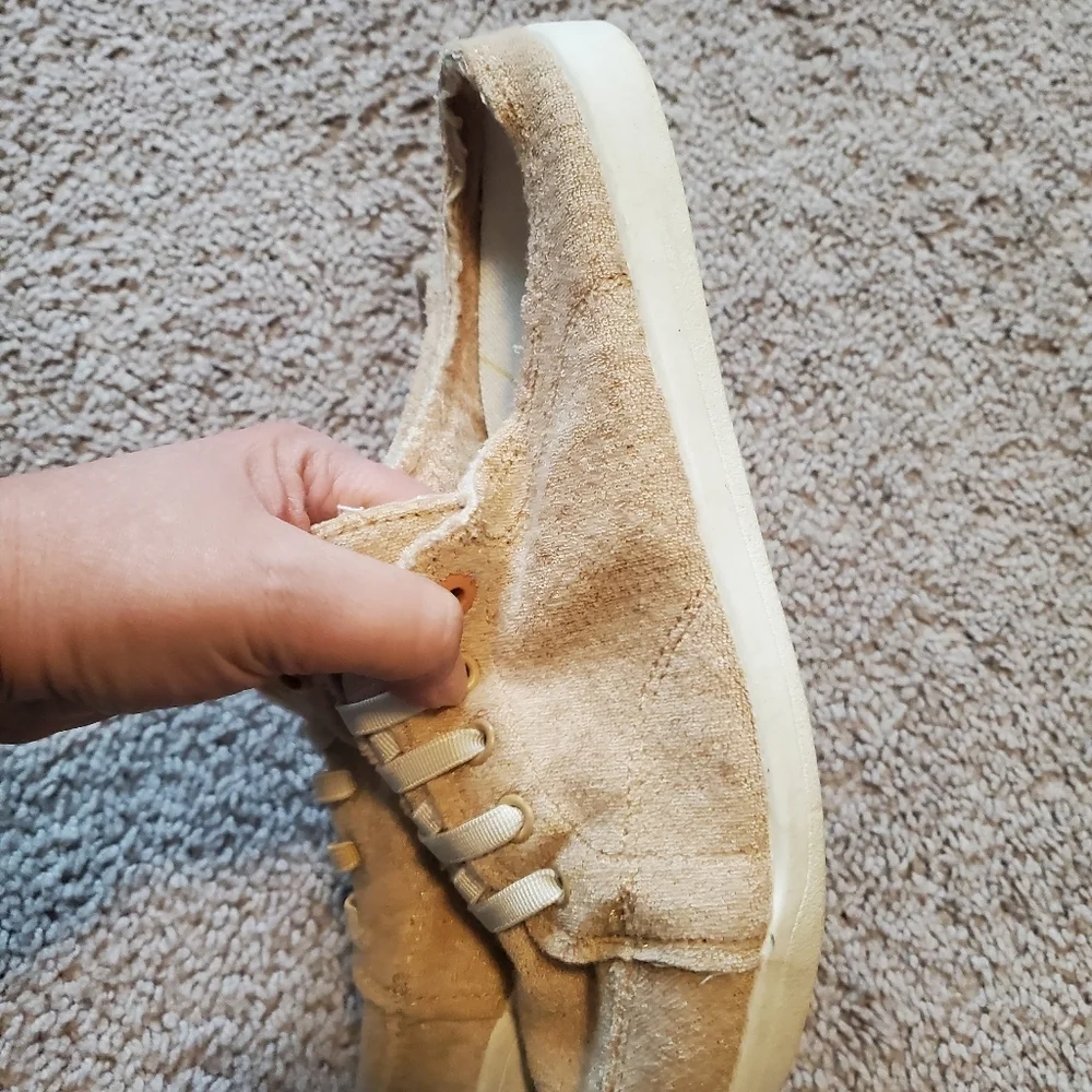 Vionic Beach Tan Terry Cloth Mule Style Sneakers Size 8